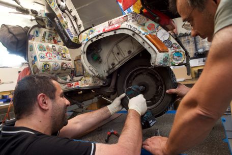 Lors d’un voyage de 15.000 km il y a nécessairement des réparations qui s’imposent