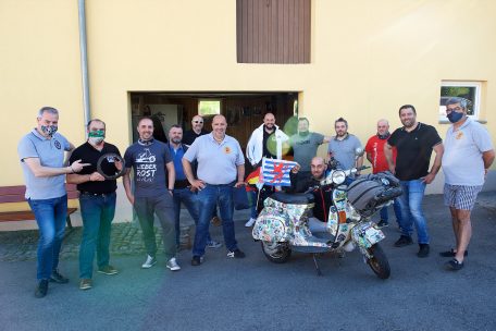 Visite chez le Vespa Club Roude Léiw de Reckange-sur-Mess