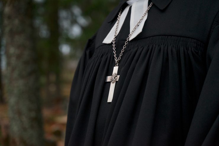 Dänemark / „Säure-Pfarrer“ beichtet Mord an Ehefrau