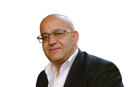 Deutschland / Reform-Theologe verliert Uni-Lehrbefugnis und sieht sich als Opfer konservativer Verbände