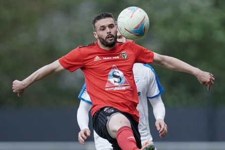 Auf dem Transfermarkt / Jeunesse holt Deruffe, Hadji wechselt nach Lausanne