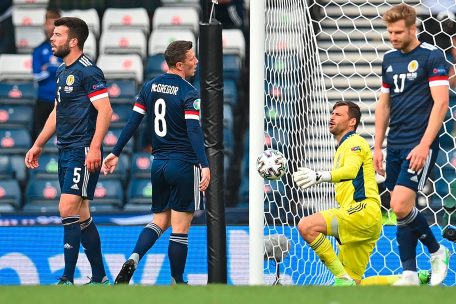 Schottland / Kater nach EM-Rausch für die „Breakhearts“