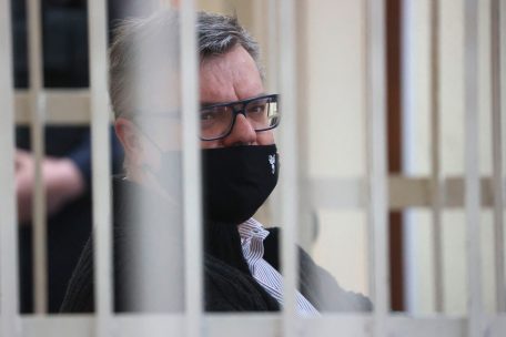 Prozess-Farce in Belarus / Lukaschenko urteilt Demokratie-Aktivisten direkt in U-Haft ab