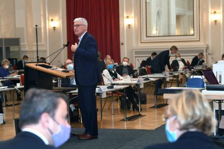 Analyse / „Sonndesfro“: Selbstverständnis der CSV bröckelt,  während die Dreierkoalition ihre Mehrheit festigt