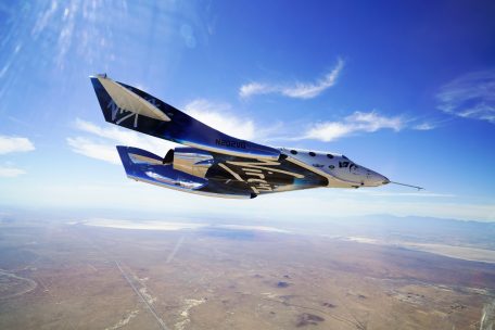 Das Raumschiff „VSS Unity“ des Unternehmens Virgin Galactic von Richard Branson