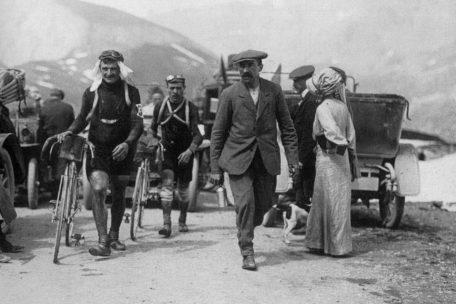 Entdeckung des Unbekannten / Historiker hinterfragen die Fremdenlegion