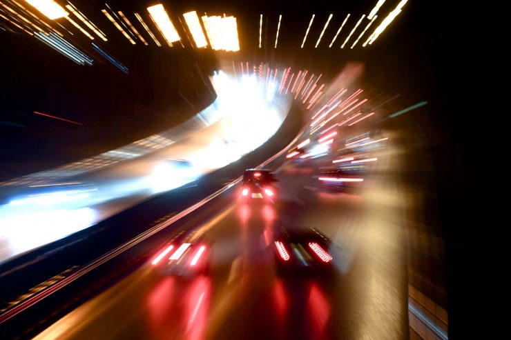 Chamber / Tempo 160 bei Nacht? Straßenverkehr Thema in fünf von 17 neuen Petitionen 