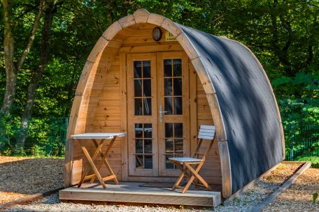 Eine kleine, aber feine Behausung für den Kurzurlaub: So sehen die „Camping Huts“ auf dem Campingplatz in Consdorf aus