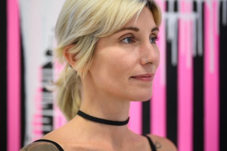 Erst vor kurzem fällte Sarah Mandres die Entscheidung, hauptberuflich als Künstlerin tätig zu sein