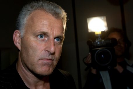 Niederlande / Unbeugsam bis zum Ende: Reporter Peter R. de Vries stirbt nach Mordanschlag
