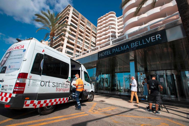 Spanien / Ausgebuchte Quarantänehotels: Auf Mallorca infizieren sich immer mehr Touristen
