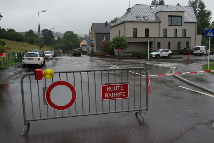 Nach Hochwasser / Aufräumarbeiten in Mersch: Autofahrer sollen Stadtzentrum umfahren