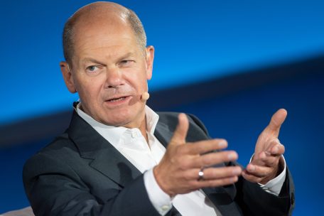 Deutschland / Der SPD-Kanzlerkandidat Olaf Scholz bei „Brigitte Live“