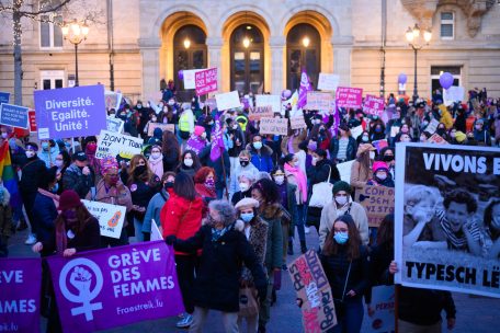 Jugendschutz-Serie / Kein Männerhass, sondern Gesellschaftskritik: Facetten des Sexismus