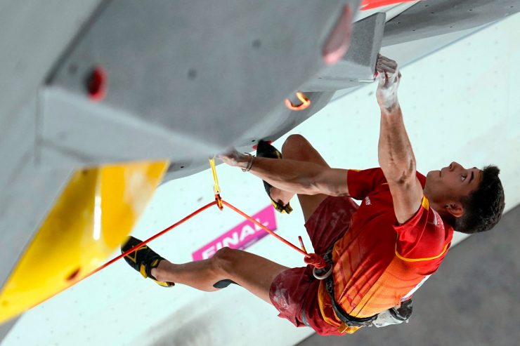 Tokyo 2020 / Der Spanier Gines Lopez gewinnt überraschend Gold bei der Kletter-Premiere