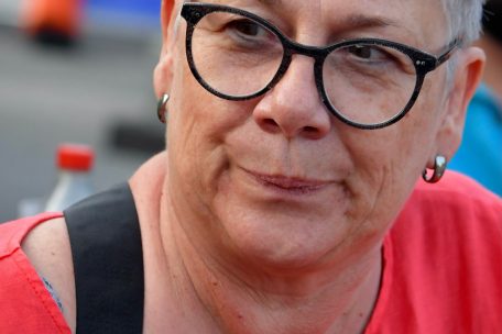 Die Auftritte überzeugten Martine, die in einem Lyzeum arbeitet