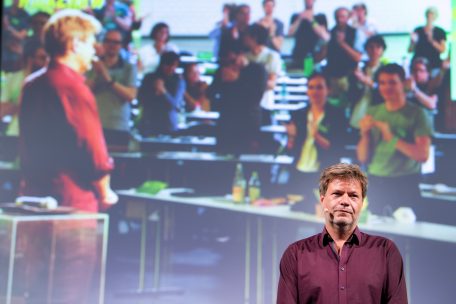 Interview / Der deutsche Grünen-Chef Robert Habeck über schlechte Umfragewerte und wechselnde Gegner 