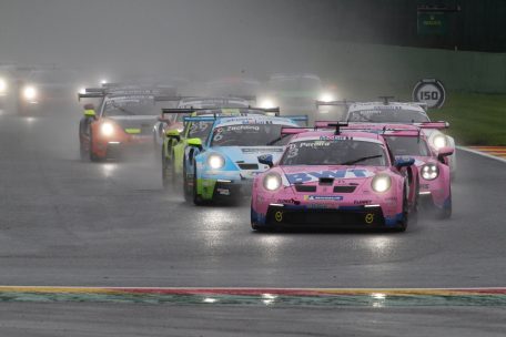 Strömender Regen beeinträchtigte in Spa die Sicht erheblich