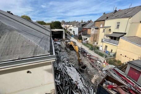 Escher Kanalstraße / Frühere Tageblatt-Druckerei verschwindet