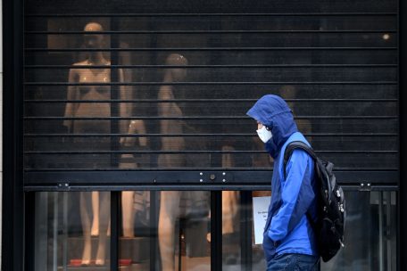 Corona-Krise / Auch drei Monate nach dem Ende der Sonderregeln sind immer noch viele Firmen in Kurzarbeit