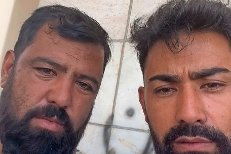 Ernste Stimmung: Fida macht in Kabul ein Selfie zusammen mit seinem Bruder