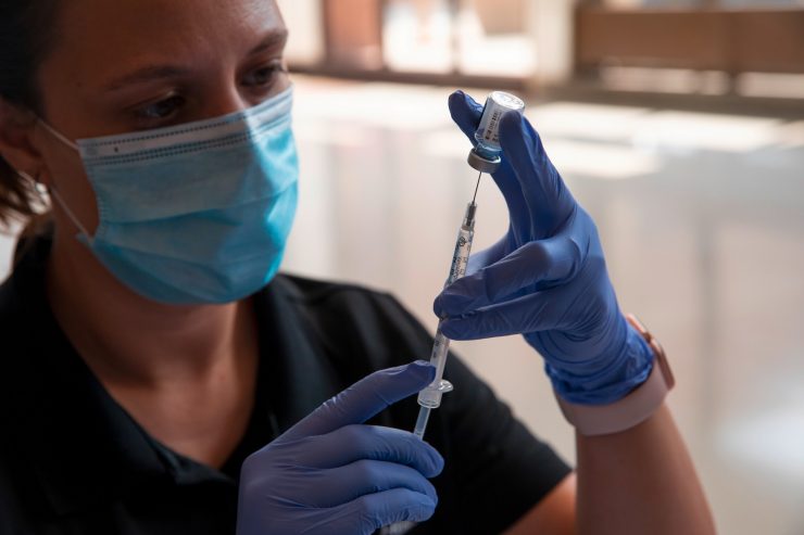 Pandemie / Los Angeles führt Impfpflicht für Schüler ab 12 Jahren ein