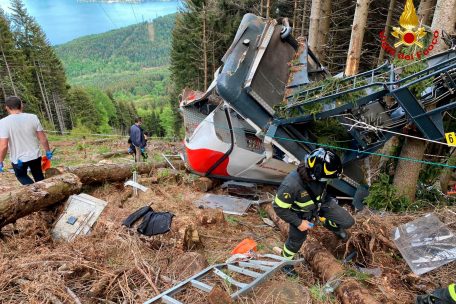 Unglück am Lago Maggiore / Sechsjähriger Eitan nach Seilbahn-Unglück jetzt in Israel