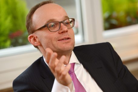 Jurist kritisiert „Ju-Cha“-Gesetzestext / Datenbanken „dürfen nicht nur die Bedürfnisse der Institutionen bedienen“