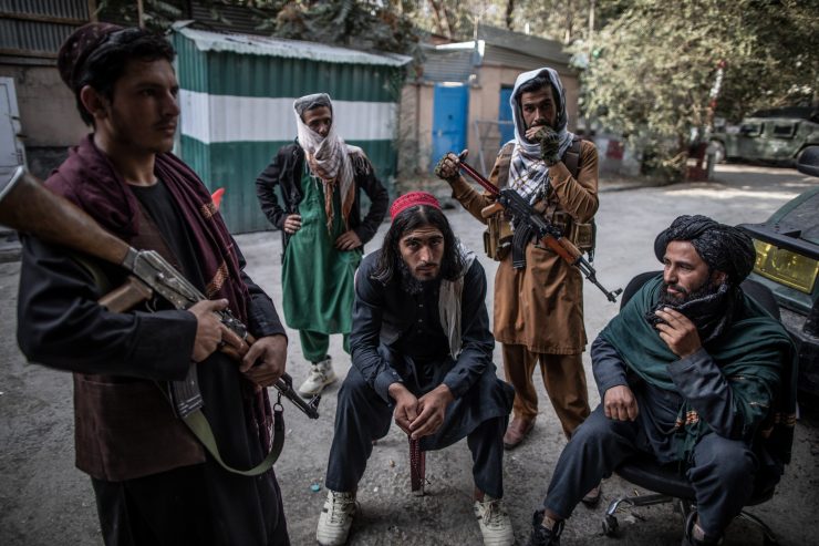Forum / L’Afghanistan des Talibans: Silence, on tue, torture et massacre!