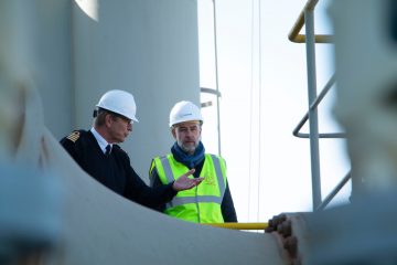 Sanderus / Seefahrernation Luxemburg: Franz Fayot besucht Baggerschiff in Antwerpen