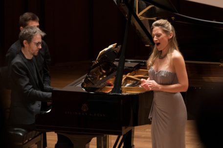 Alain spannt den Bogen / Die Kunst der Schlichtheit