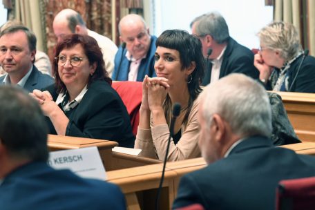 Demokratie im besten Sinne: Mit der Debatte über ein Bürgerbegehren sind die Abgeordneten an den Krautmarkt zurückgekehrt