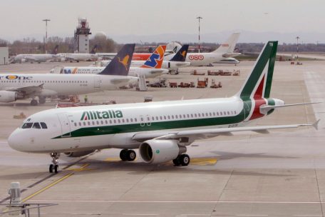 Luftfahrt in Italien / Alitalia hebt zu ihrem letzten Flug ab