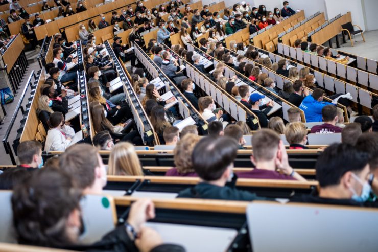 Akademische „Rentrée“ / Immer mehr Studenten aus Luxemburg – auch auf ausländischen Universitäten