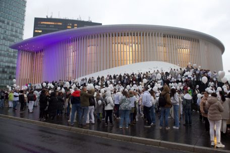 Marche blanche / 4.000 Menschen protestieren gegen Corona-Politik der Regierung