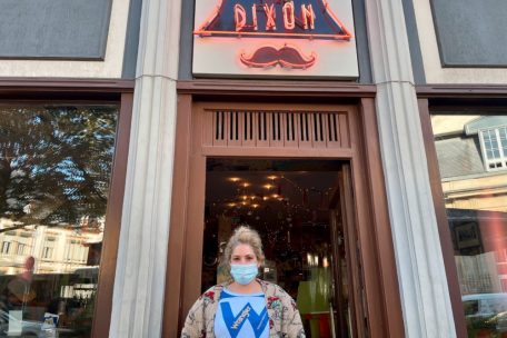 Inhaberin Géraldine Schommer muss bei ihren Mitarbeitern nichts überprüfen, denn sie weiß, dass diese geimpft sind 