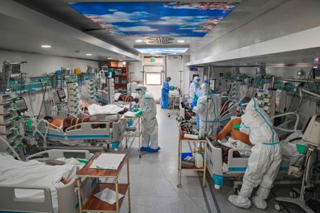 Pandemie der Ungeimpften / Vom Baltikum bis zum Balkan wogt die Pandemie wieder mit voller Wucht