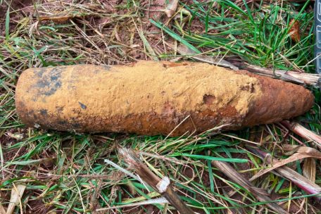 Sprengung / Granate aus dem Zweiten Weltkrieg bei Bauarbeiten in Bettel gefunden
