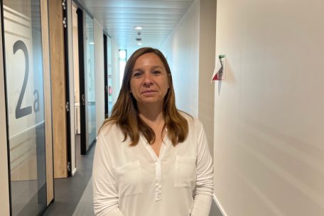 Auch die Präsidentin des „Cercle des médecins généralistes“ (CMG), die Allgemeinmedizinerin Stéphanie Obertin, hat in ihrer Arztpraxis aktuell alle Hände voll zu tun