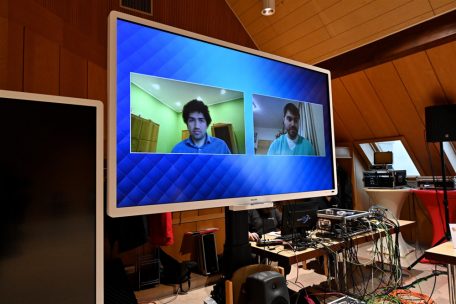 Seit Anfang dieses Jahres nahm Rizo Agovic per Videoschalte an den Sitzungen des Schifflinger Gemeinderats teil