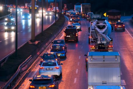 Über 800 Polizisten im Einsatz / 2.000 Polen demonstrieren am Freitag in Luxemburg – erhebliche Einschränkungen für den Verkehr