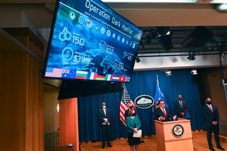 Internationale Kooperation / Schlag gegen Darknet-Kriminalität: Ermittler nehmen 150 Menschen fest