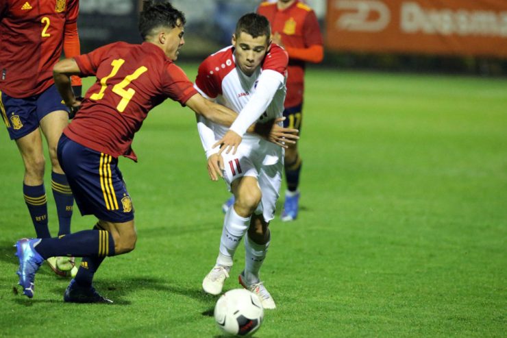 EM-Qualifikation / Luxemburger U19 unterliegt Spanien knapp mit 1:2
