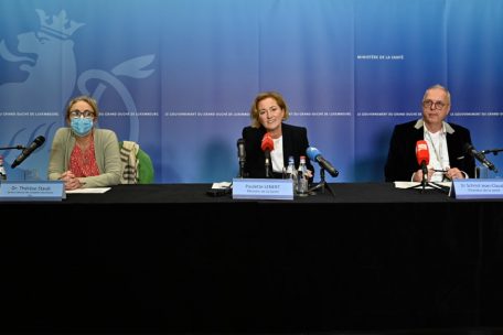 Paulette Lenert, Jean-Claude Schmit und Thérèse Staub äußern sich zur pandemischen Lage