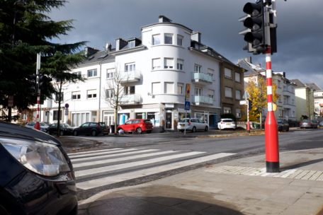 Parken so nah am Zebrastreifen? Das dürfte eigentlich nicht sein.