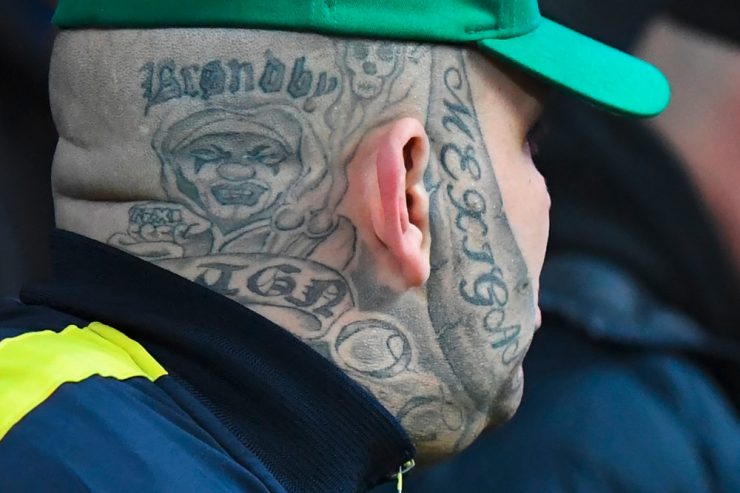 „Reach“-Verordnung / EU reguliert ab 2022 Farben für Tattoos und Permanent-Make-up