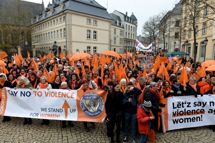 Gewalt an Frauen / Solidaritätsmarsch in Esch: Wenn fast jede eine Geschichte zu erzählen hat
