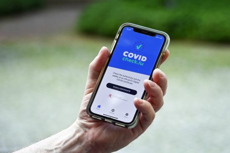 Covid-Check / Gefälschte Zertifikate – wie sicher ist das Luxemburger Modell?