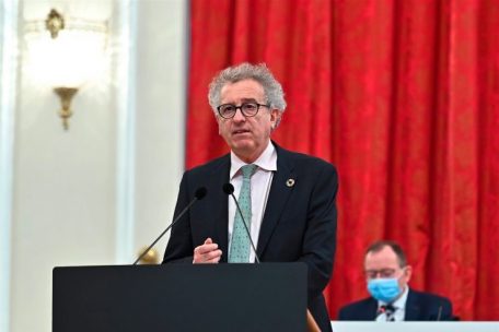 Porträt / Der Herr des Finanzplatzes: Luxemburgs Finanzminister Pierre Gramegna