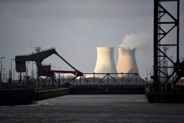 Politiker nennen Klimaschutz als Grund / Belgiens Atomausstieg 2025 gerät ins Wanken